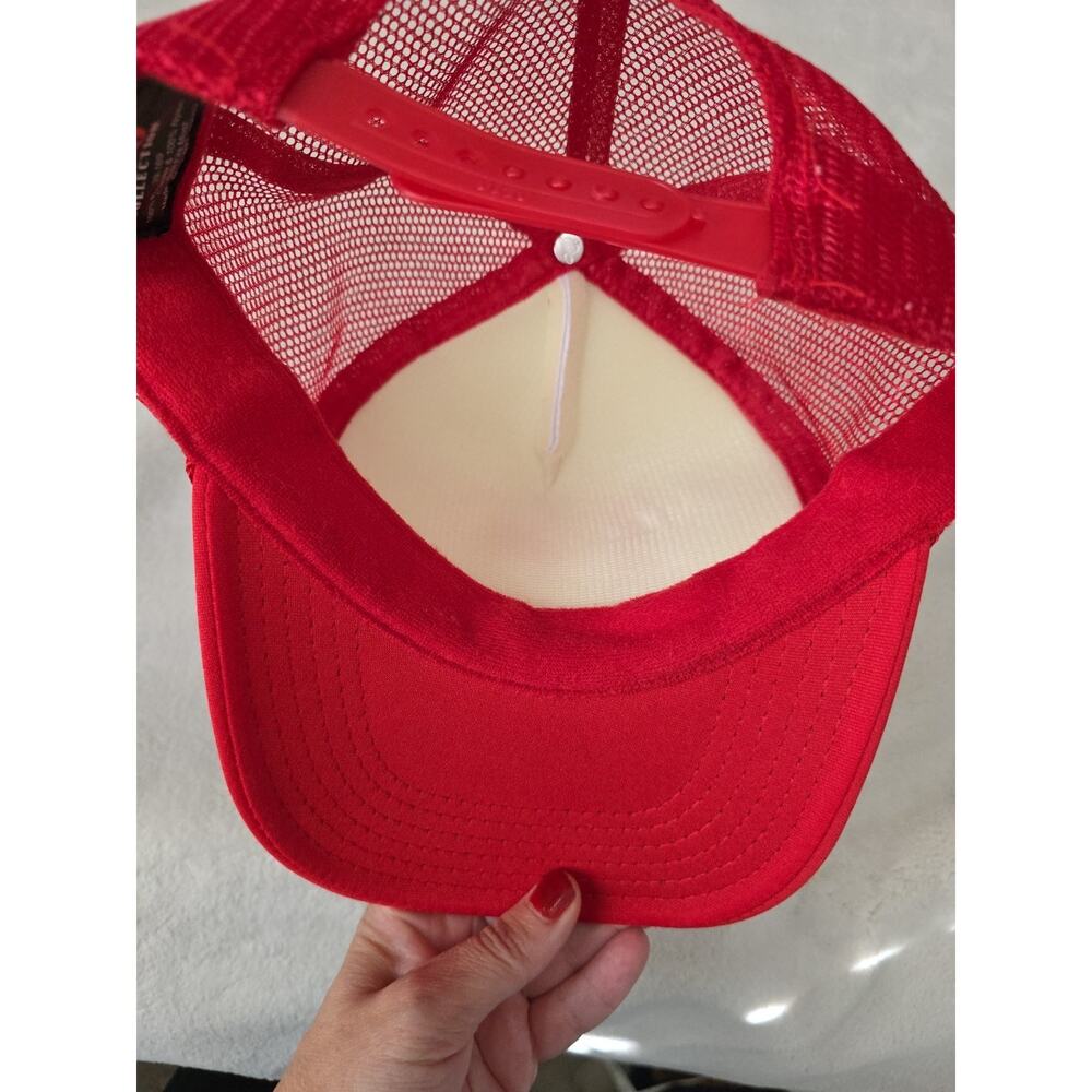 Wienerschnitzel Hat Womens Mens Red Snapback Trucker Hat I Love Wieners Graphic - Picture 5 of 6